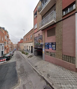 Taller scenic